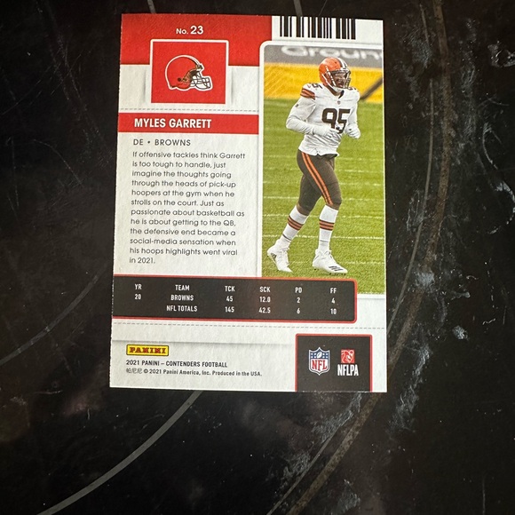 Panini Contenders Myles Garrett Football Card - Picture 2 of 2